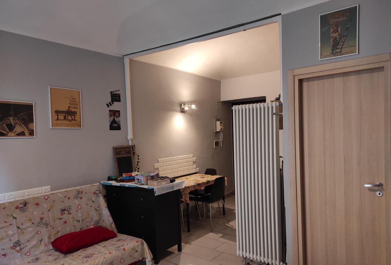 Appartement Cinecasa Di Andrea E Cristina à Turin Extérieur photo