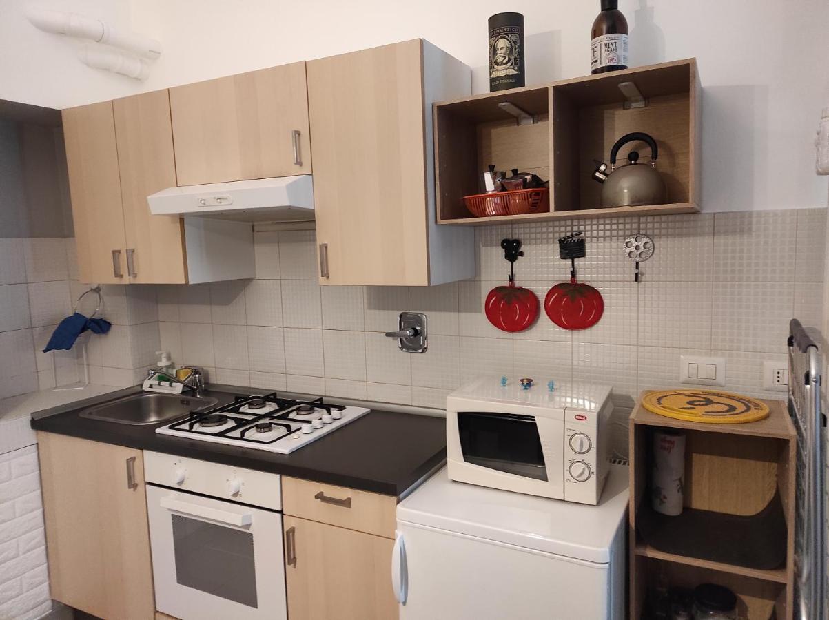 Appartement Cinecasa Di Andrea E Cristina à Turin Extérieur photo